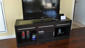 Condo, 1 Single Bed, Non Smoking | Room amenity