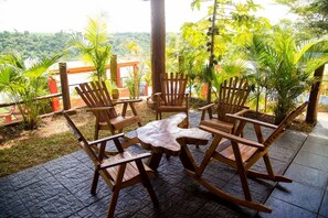 Outdoor dining - Riberas del Parana (Puerto Iguazú)