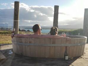 Property grounds - Garden Domes (Natales)