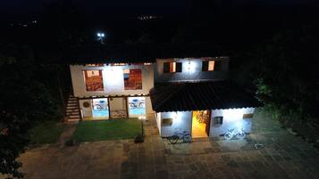 Baari (majoituspaikassa)