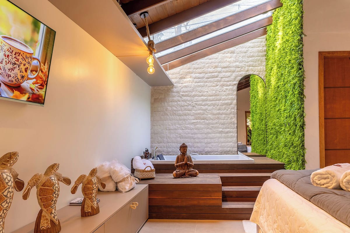 Suite de luna de miel, baño en la habitación (Encanto) | Sábanas de algodón egipcio, minibar, wifi gratis y ropa de cama