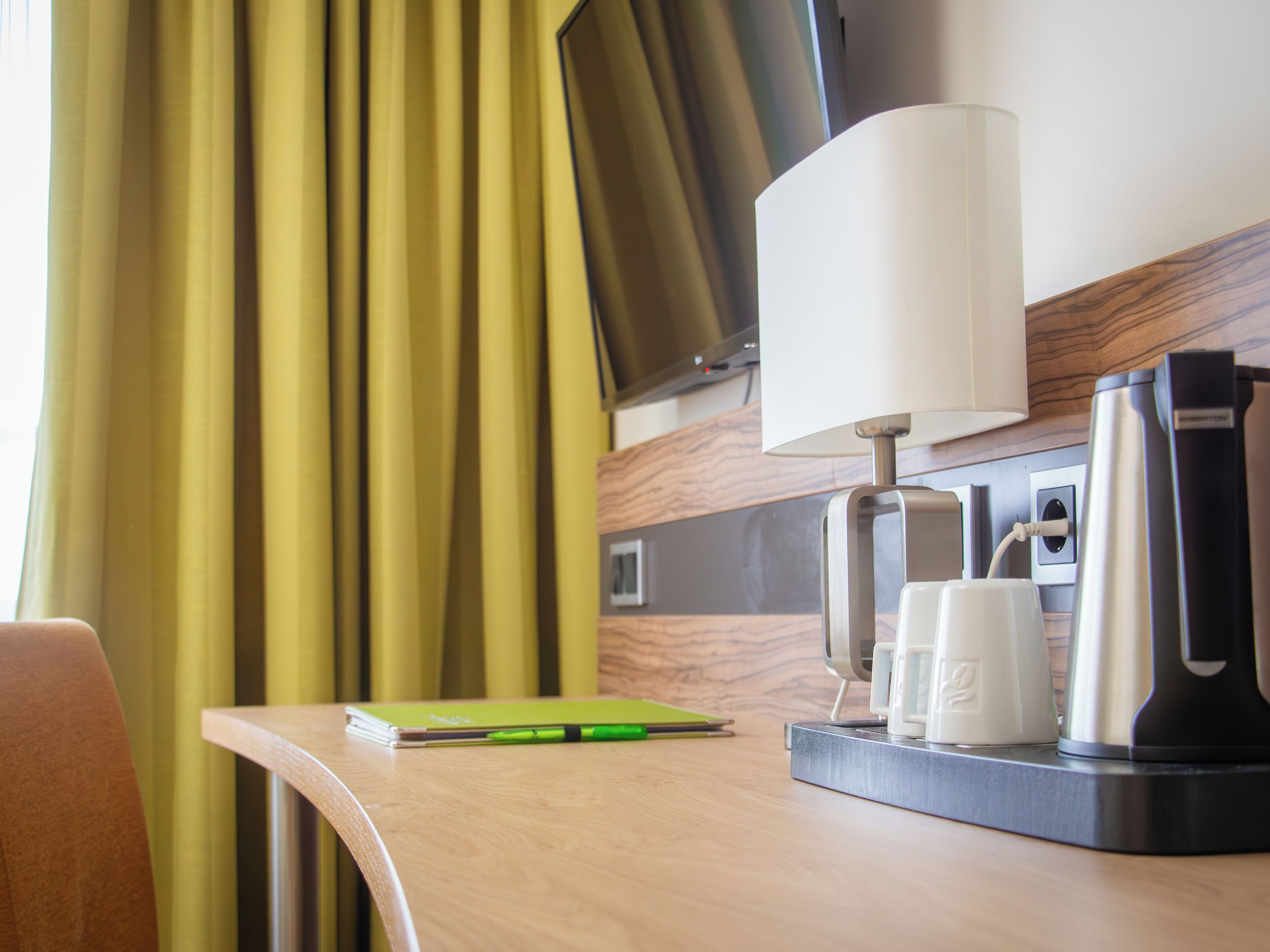 comfort double room, non smoking | 1 bedroom, premium bedding, minibar, in-room safe