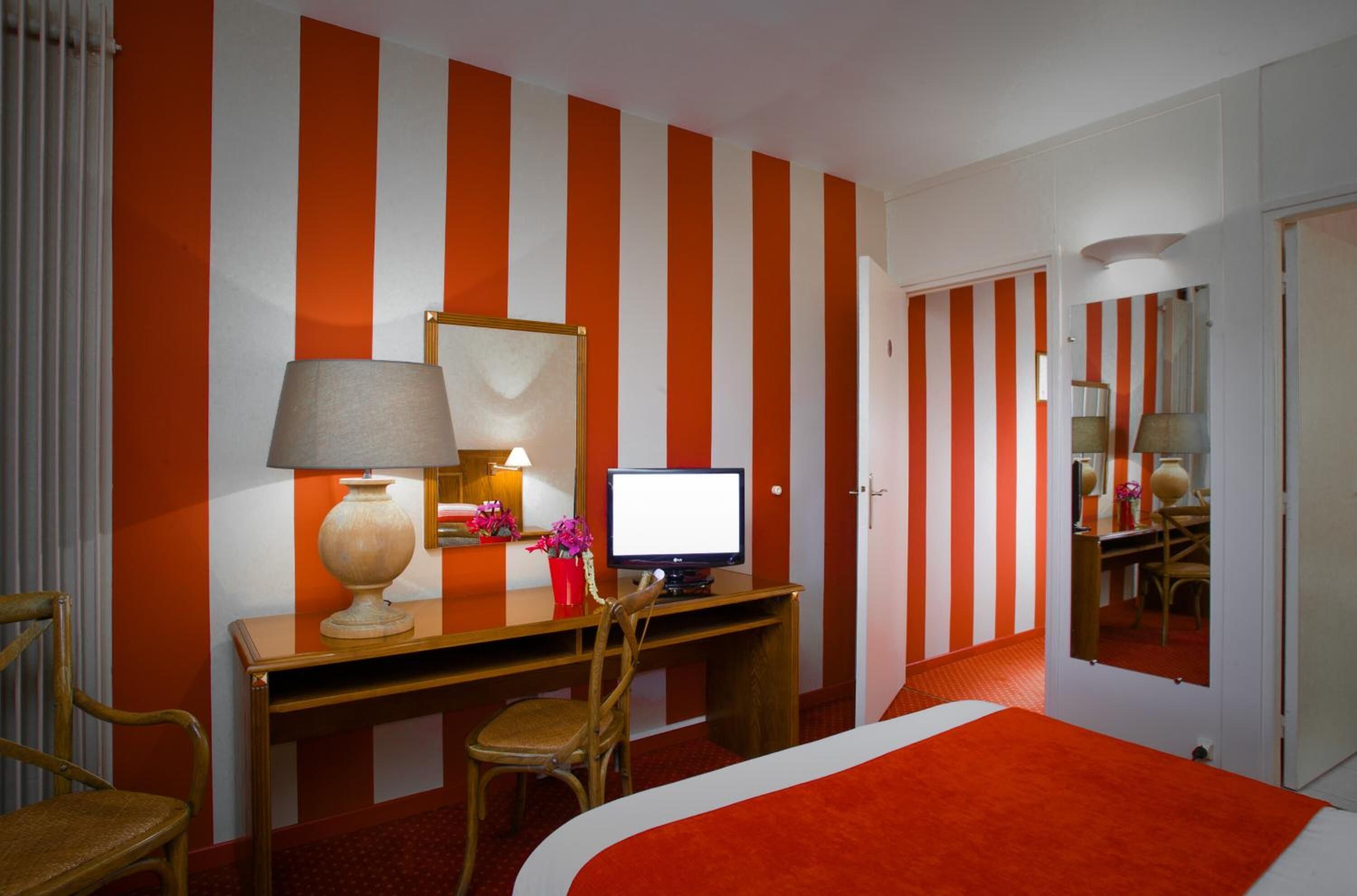 desk, blackout curtains, soundproofing, iron/ironing board