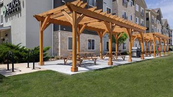 BBQ/picnic area