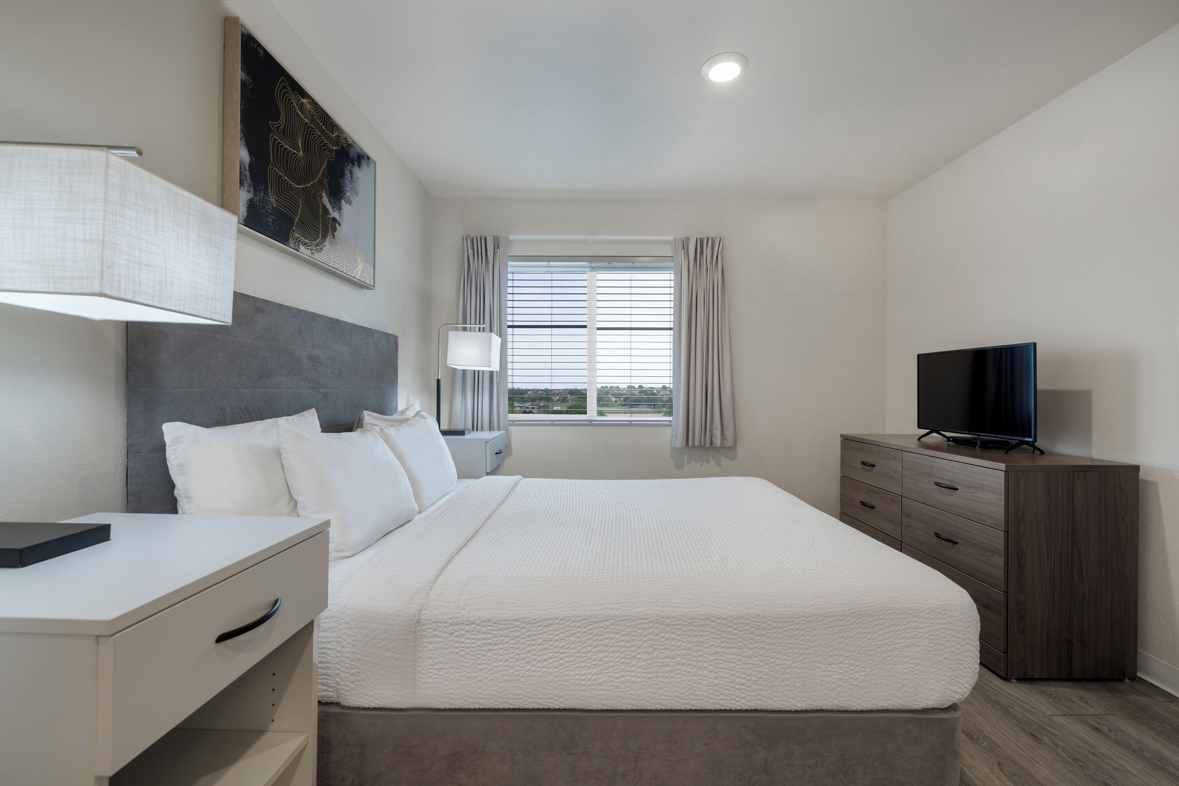 Photo - Soka Suites Dallas - Las Colinas
