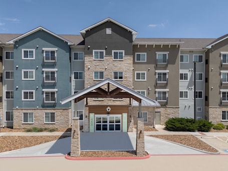 Exterior. Soka Suites Dallas - Las Colinas