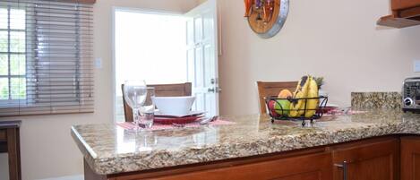 Apartment, 1 King Bed, Non Smoking | Exterior