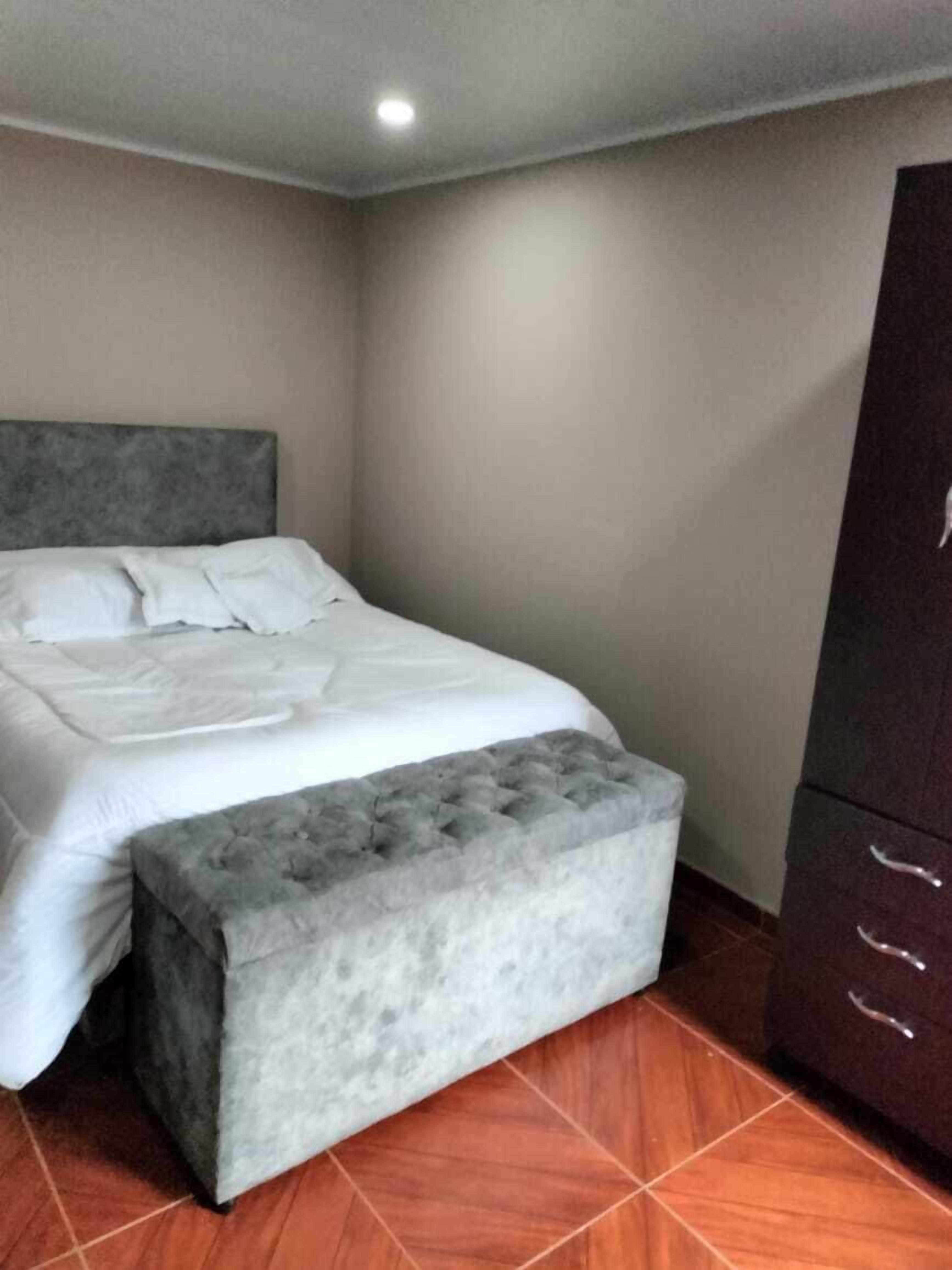 2 bedrooms, laptop workspace, free WiFi, bed sheets