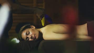 Couples treatment room(s), body treatments, aromatherapy