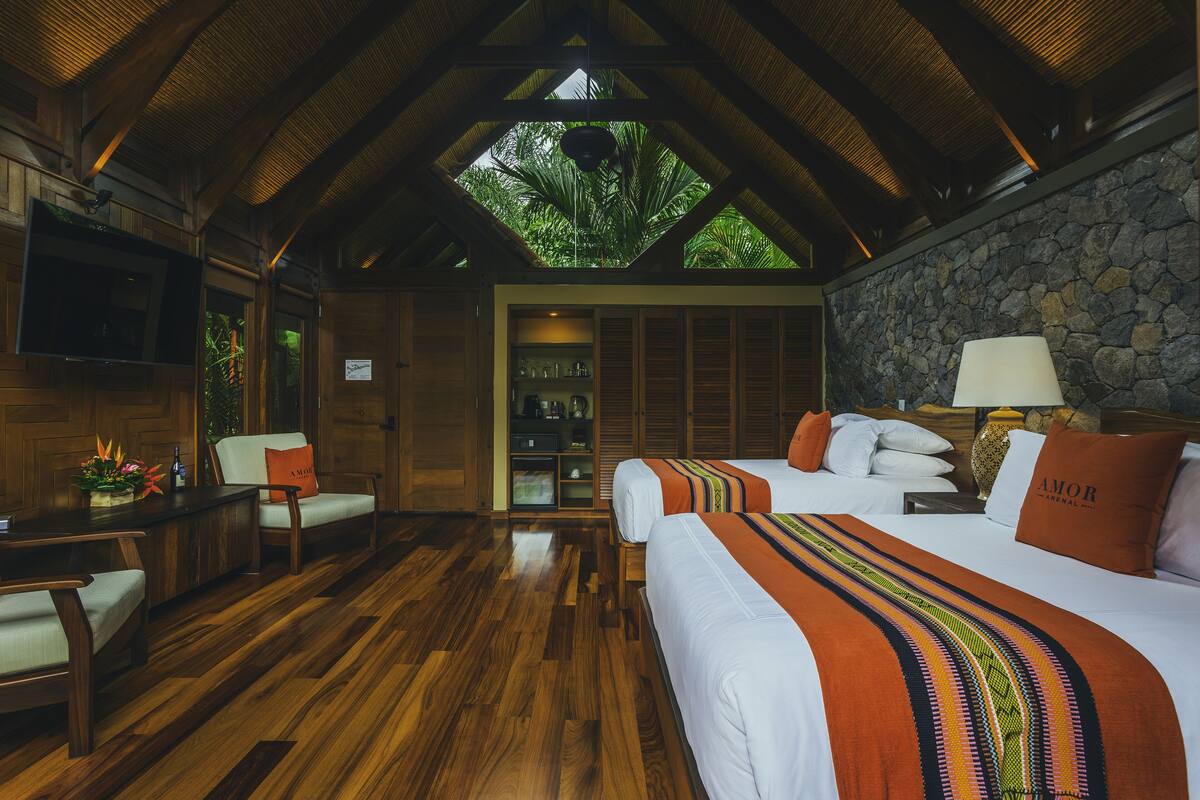 Canyon Casitas Queen | 고급 침구, 오리/거위털 이불, 무료 미니바 품목, 객실 내 금고