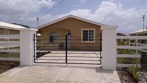 Unclassified image, 4 of 19, button - Montego Bay Ranch (Montego Bay)