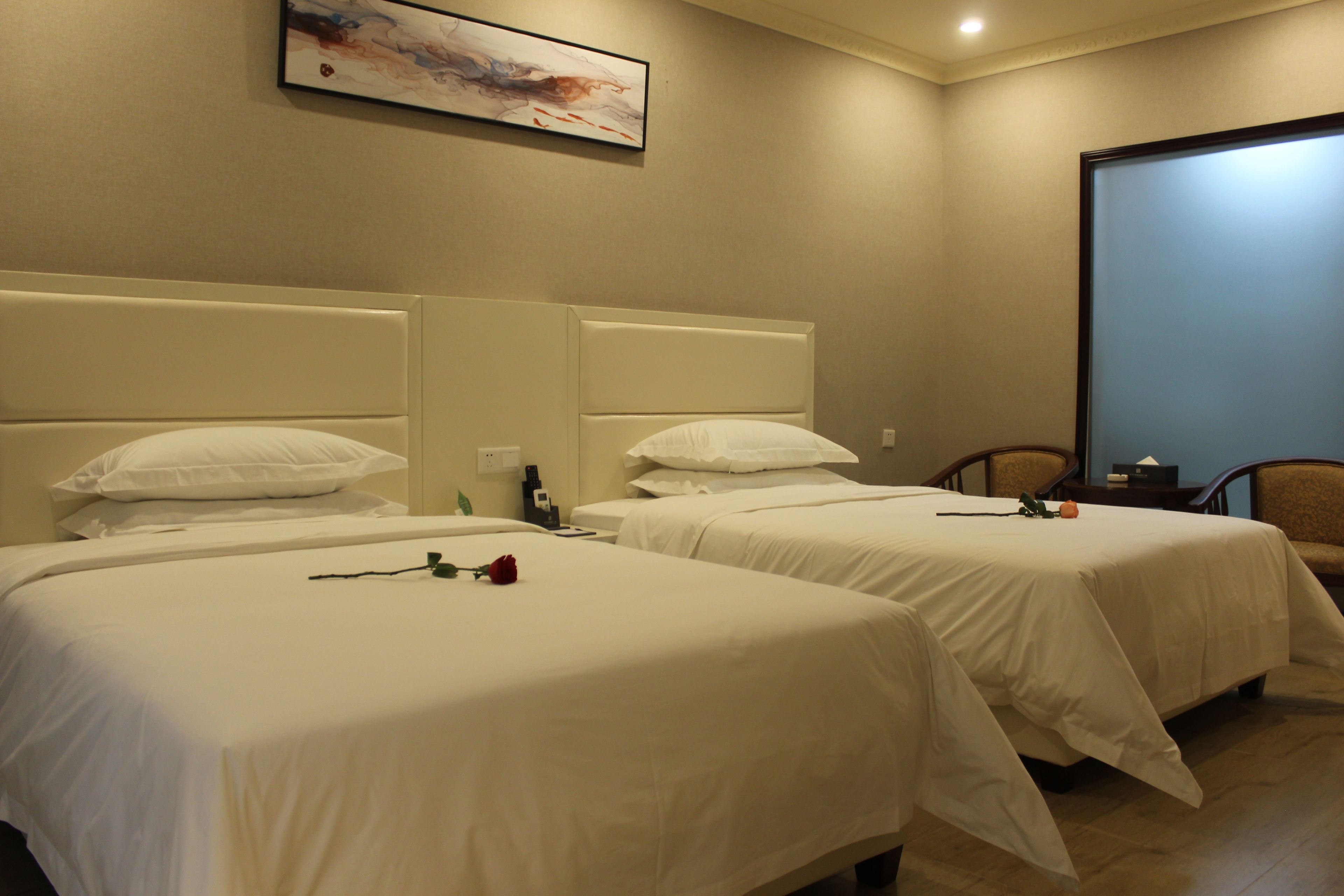 desk, blackout curtains, rollaway beds, free wifi