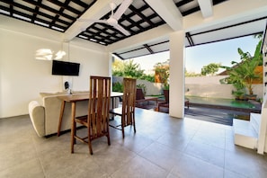 Luxury Villa (The Lumbung Wood 3) | Living area