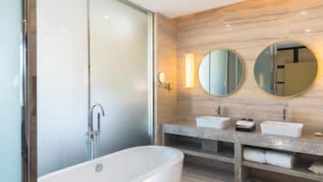 Elite Double Room | Bathroom shower