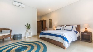 Deluxe Villa, 3 Bedrooms | 3 bedrooms, in-room safe, iron/ironing board, cribs (free) - Big Brother Villa (Canggu)