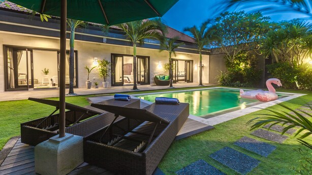 Sundeck - Big Brother Villa (Canggu)
