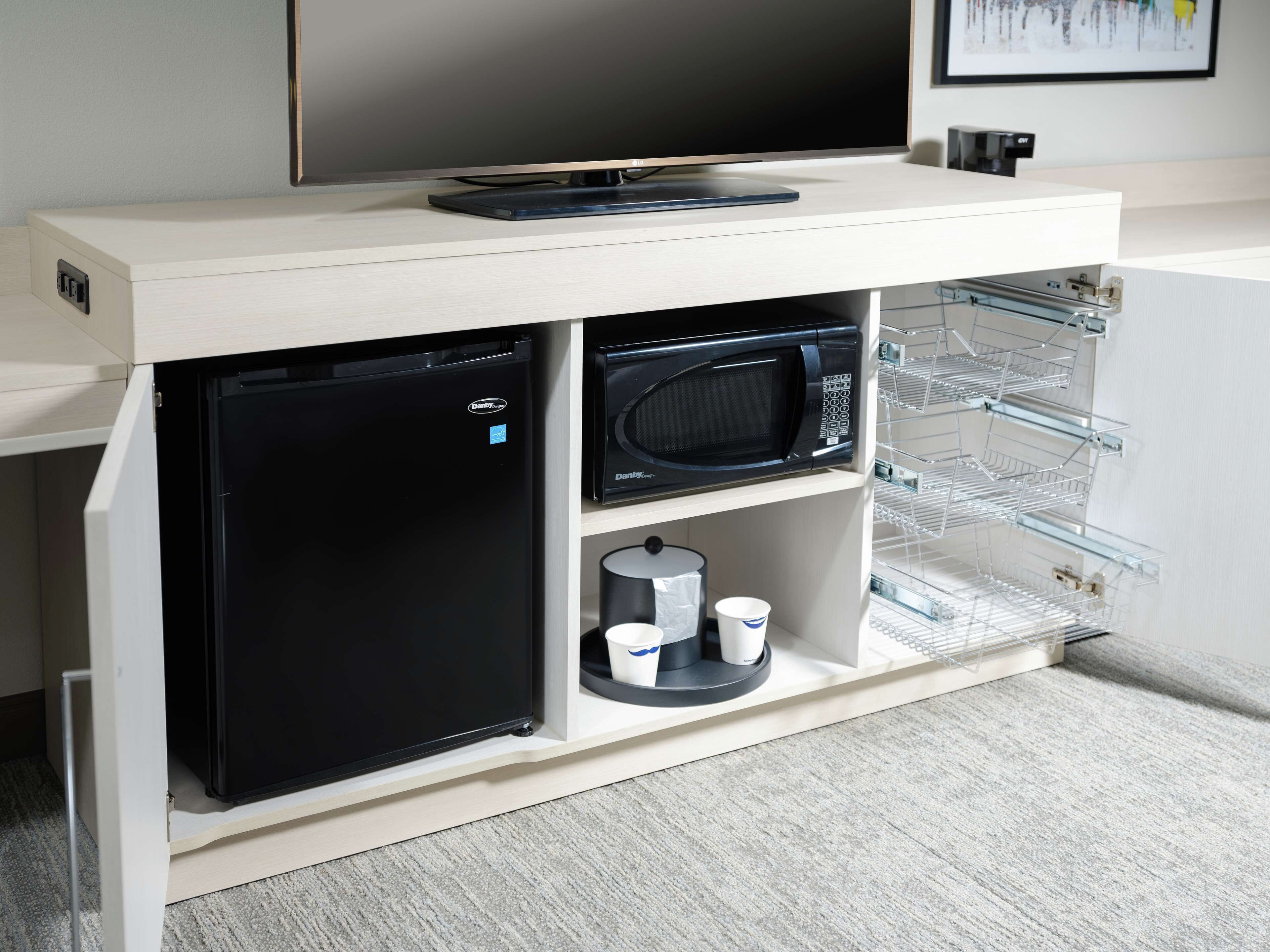 down duvets, in-room safe, desk, blackout curtains