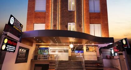 Hotel Dolphin International