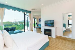 Luxury Double Room - Dalat Wonder Resort (Da Lat)