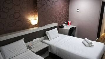 Suite Deluks | Meja kerja, setrika/meja setrika, Wi-Fi gratis, dan seprai linen