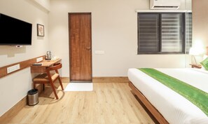 Deluxe Room | Desk, soundproofing, iron/ironing board, free WiFi - Treebo Elite Residency - 2 Kms From Railway Station (Belagavi)