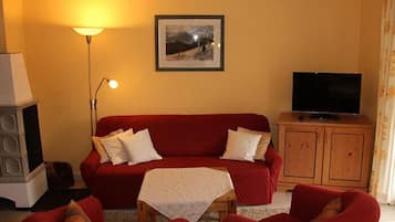 Apartment Nr. 1 | Living room | Flat-screen TV