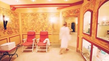 Sauna, steam room, massages