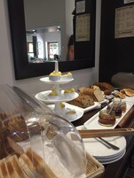 Desayuno completo incluido todos los días 