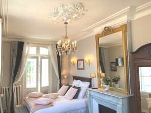 Deluxe-Doppelzimmer, 1 Queen-Bett, Meerblick