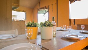 Restauration dans la chambre