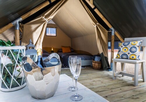 Camping Les Rives Du Lac