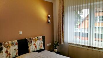 Kamar Double | Wi-Fi gratis dan seprai linen