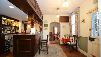 Free daily local cuisine breakfast