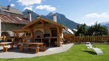 Double Room, Non Smoking, Mountain View (Prorel) | Individually decorated, individually furnished, soundproofing