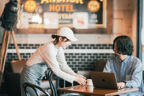 Petit déjeuner continental compris tous les jours