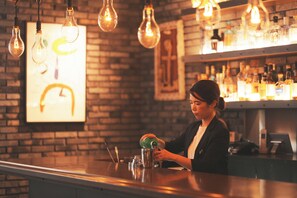 Bar (in der Unterkunft)