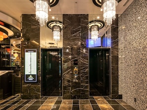 Lobby - APA Hotel Nihombashi Bakurocho Ekimae (Tokyo)