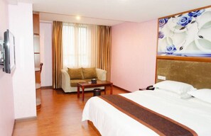 Desk, blackout curtains, soundproofing, rollaway beds - Jintang Hotel Guangzhou (Guangzhou)