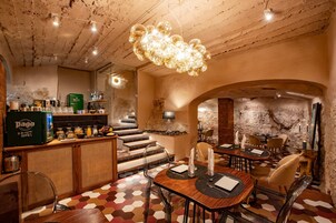 Bar (en el alojamiento)