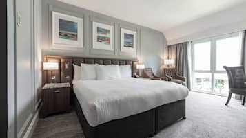 Biancheria da letto di alta qualità, minibar, una cassaforte in camera