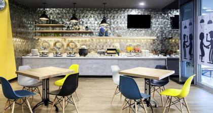 ibis budget Surabaya Diponegoro