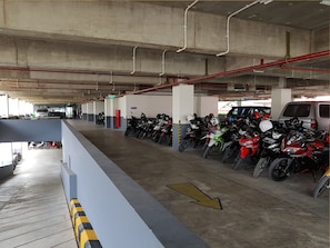 Parken ohne Service (kostenlos)