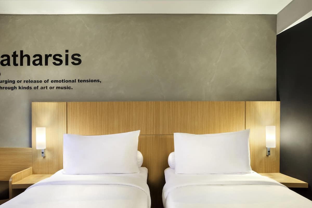 스탠다드룸, 싱글침대 2개 | 고급 침구, 객실 내 금고, 책상, 방음 설비