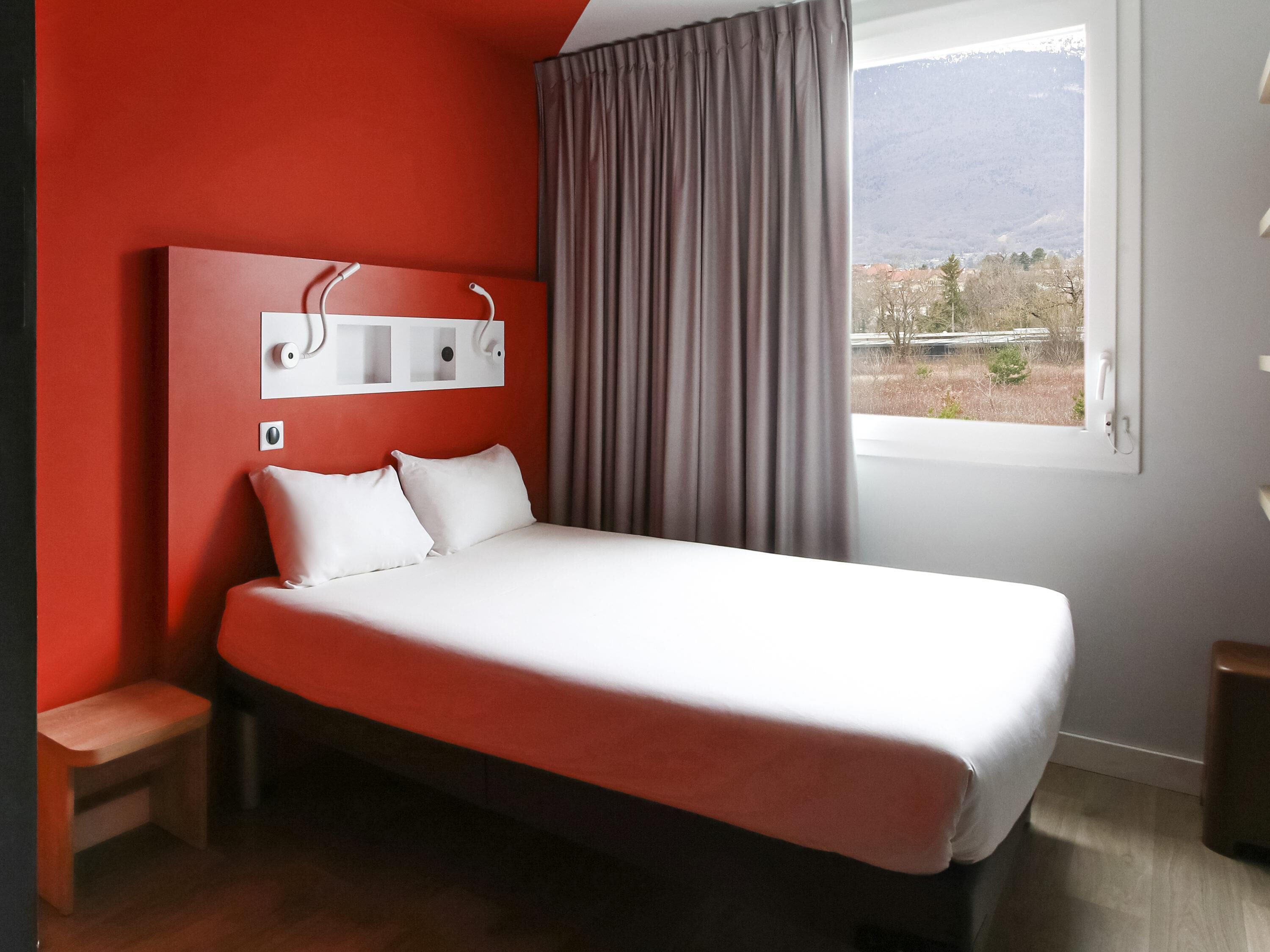 Dobbeltrom | Skrivebord, lydisolert, barnesenger (inkludert) og wi-fi (inkludert)