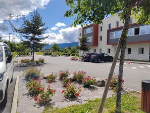 Exterior - Ibis Budget Saint Genis Pouilly Geneva (Saint-Genis-Pouilly)