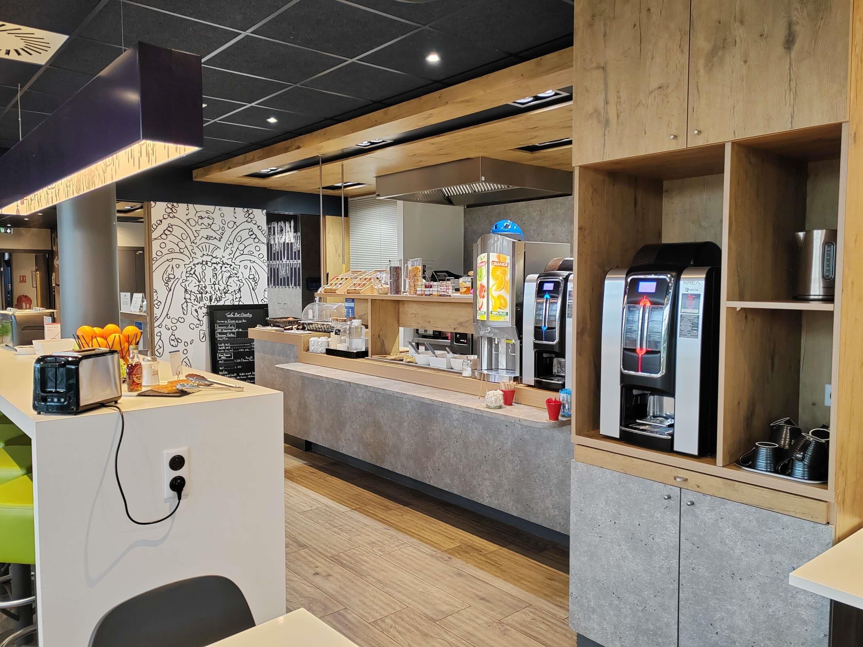 daily self-service breakfast (eur 9.90 per person)