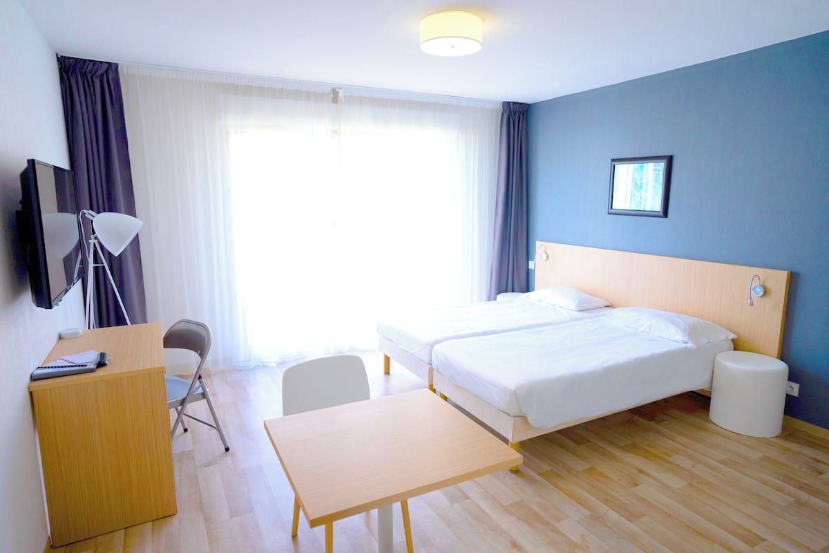 1 bedroom, soundproofing, free WiFi, bed sheets