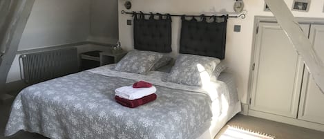 Doppia Comfort, 1 letto queen (Les Galets) | Insonorizzazione, Wi-Fi gratuito, lenzuola