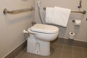 Standard Room, 1 Double Bed, Accessible | Bathroom | Shower, rainfall showerhead, eco-friendly toiletries, hair dryer