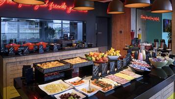 Dagelijks ontbijtbuffet (BRL 61 per persoon)